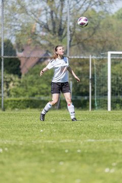Bild 177 - F SV Henstedt Ulzburg - SV Fortuna Boesdorf : Ergebnis: 3:1